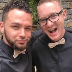 Meet your Posher, Derek